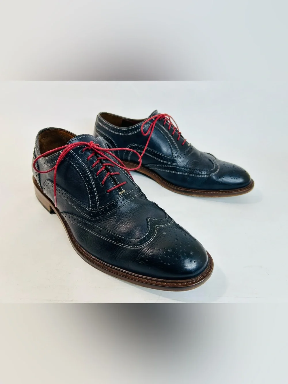 Mercanti Fiorentini Men’s Black Wingtip Oxfords, Laser Cut, Red Laces, size 9